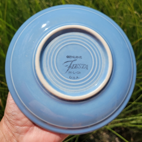 2 Sets Post-86 Fiesta Periwinkle Blue Cups & Saucers~ Fiestaware ~ Retired Color - Picture 8 of 16